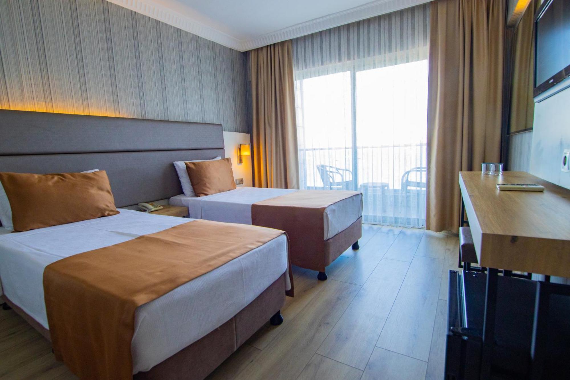 Point Beach Hotel Marmaris Esterno foto