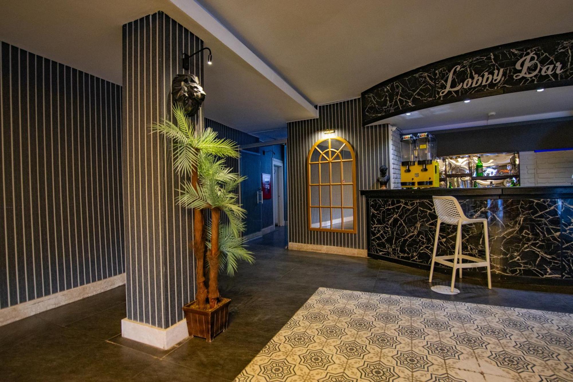 Point Beach Hotel Marmaris Esterno foto
